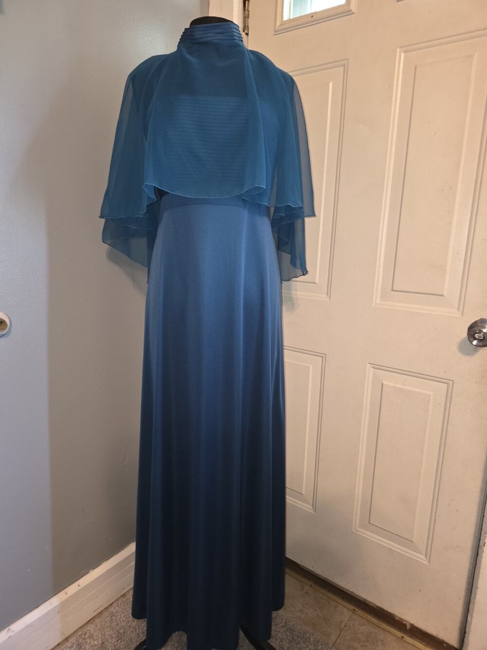 Vtg 70s Chiffon Gown Maxi Satin Dress Sheer Cape Union Made M Formal Prom READ